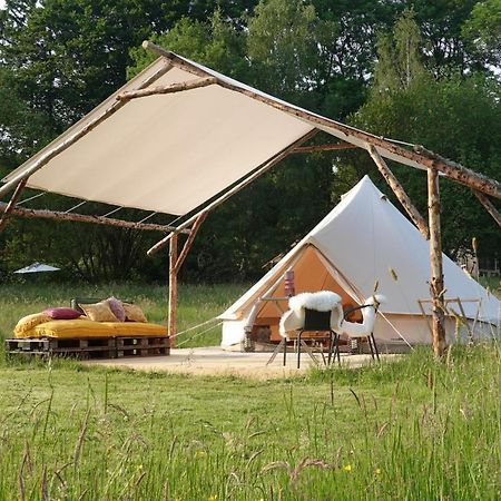 Hotel Glamping Du Moulin Bastogne Exterior foto